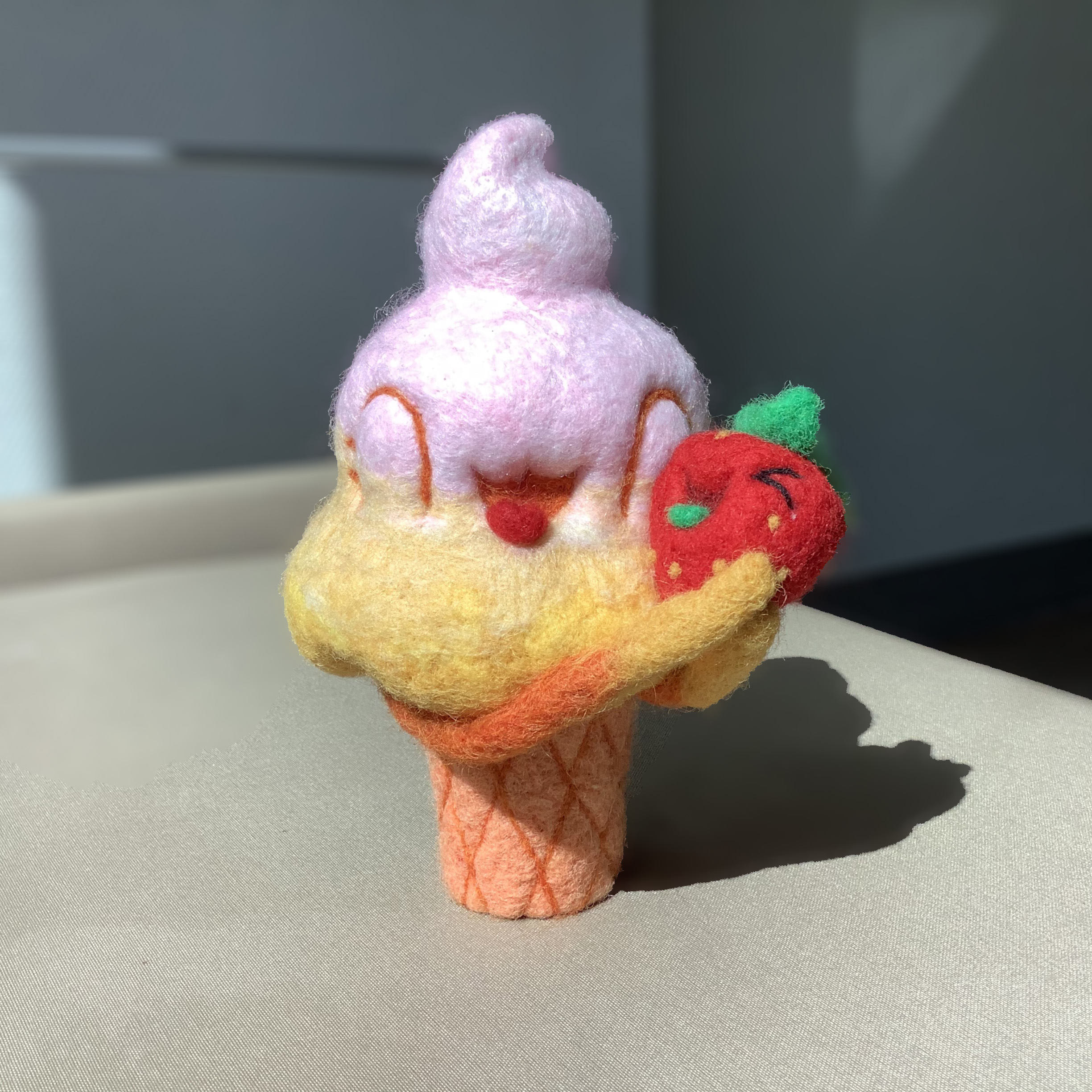 Strawberry icecream photo
